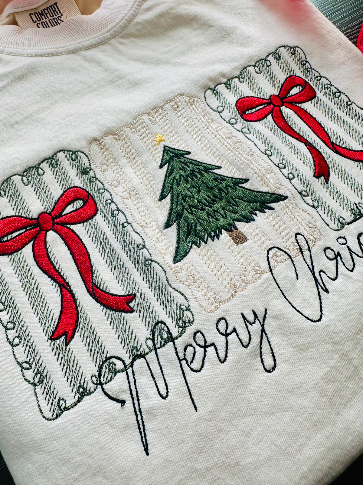 Merry Christmas Bow Embroidered Shirt